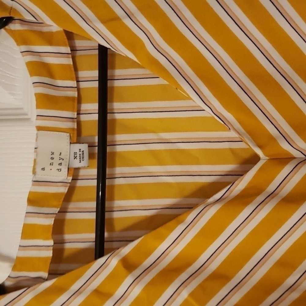 A New Day Yellow Dress - Picture 4 of 6